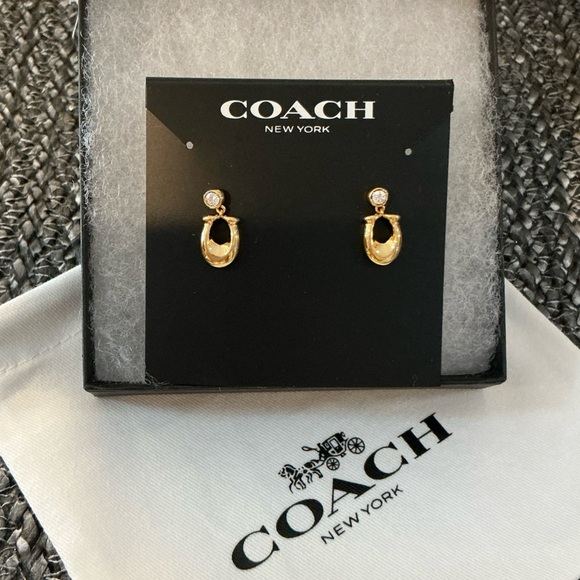 🆕 Coach Signature C Logo Crystal Earrings-Gold Tone-NEW W/POUCH! - Picture 2 of 8